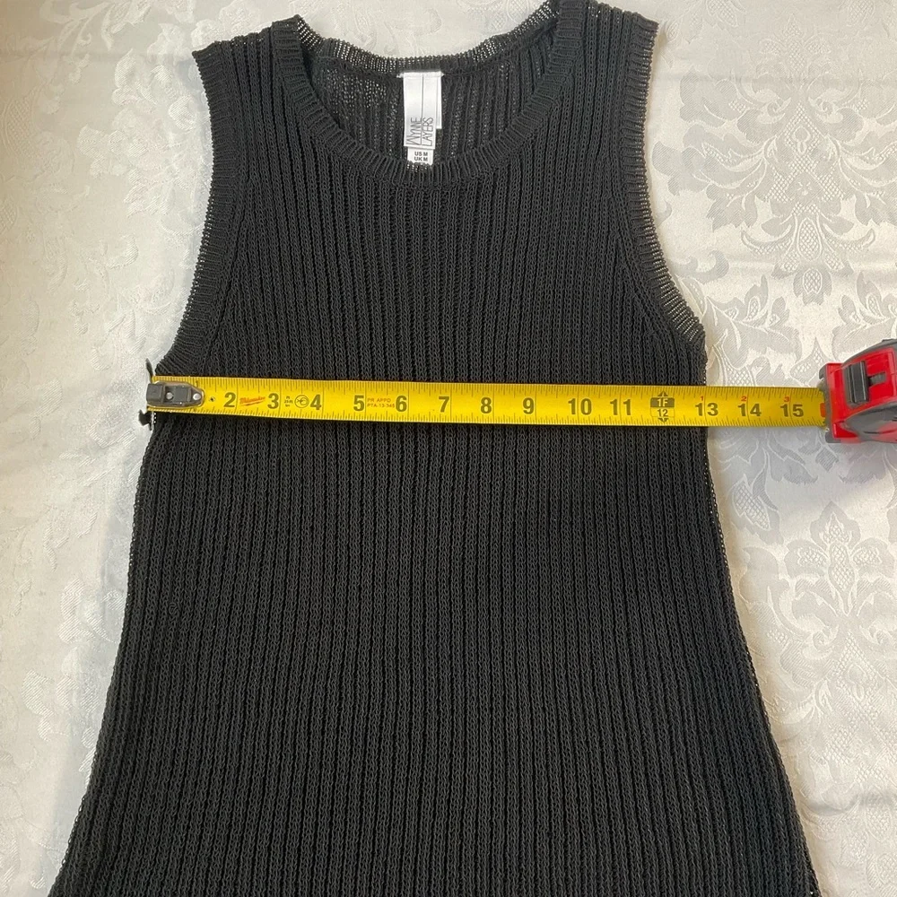 Wynne Layers Women Size Medium Black Sleeveless Mesh Knit Sweater Vest - Picture 4 of 8